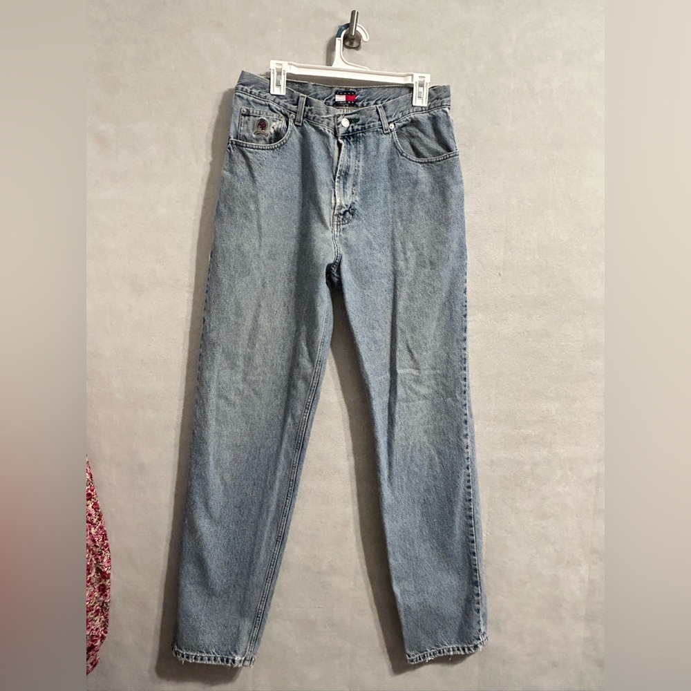 vintage Tommy Jeans light-wash denim straight-leg cut flag logo patch SZ 36